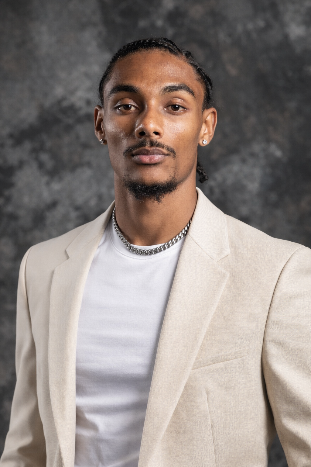 Coach Noah Track And Field coach