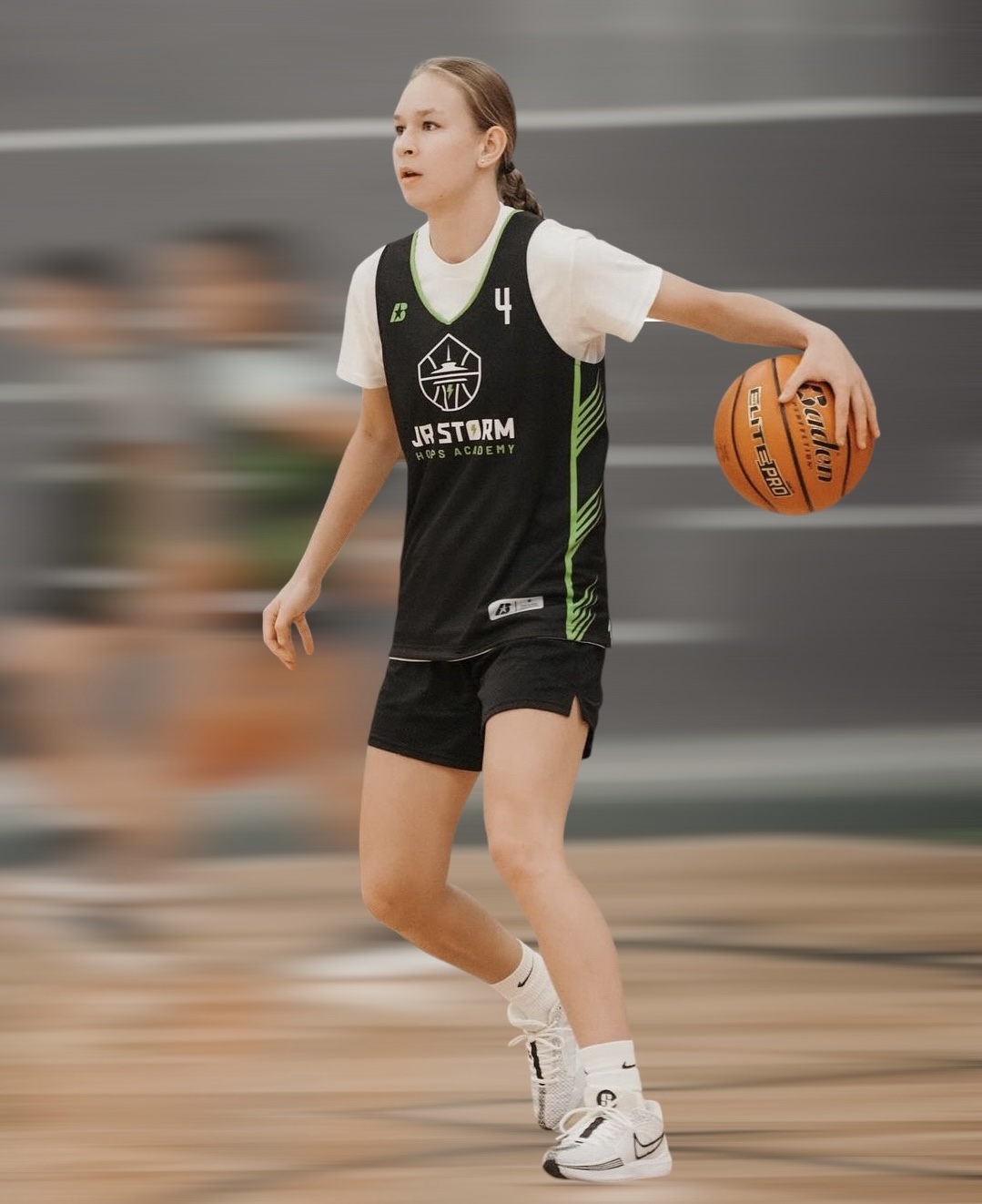 Coach Arina Basketball coach