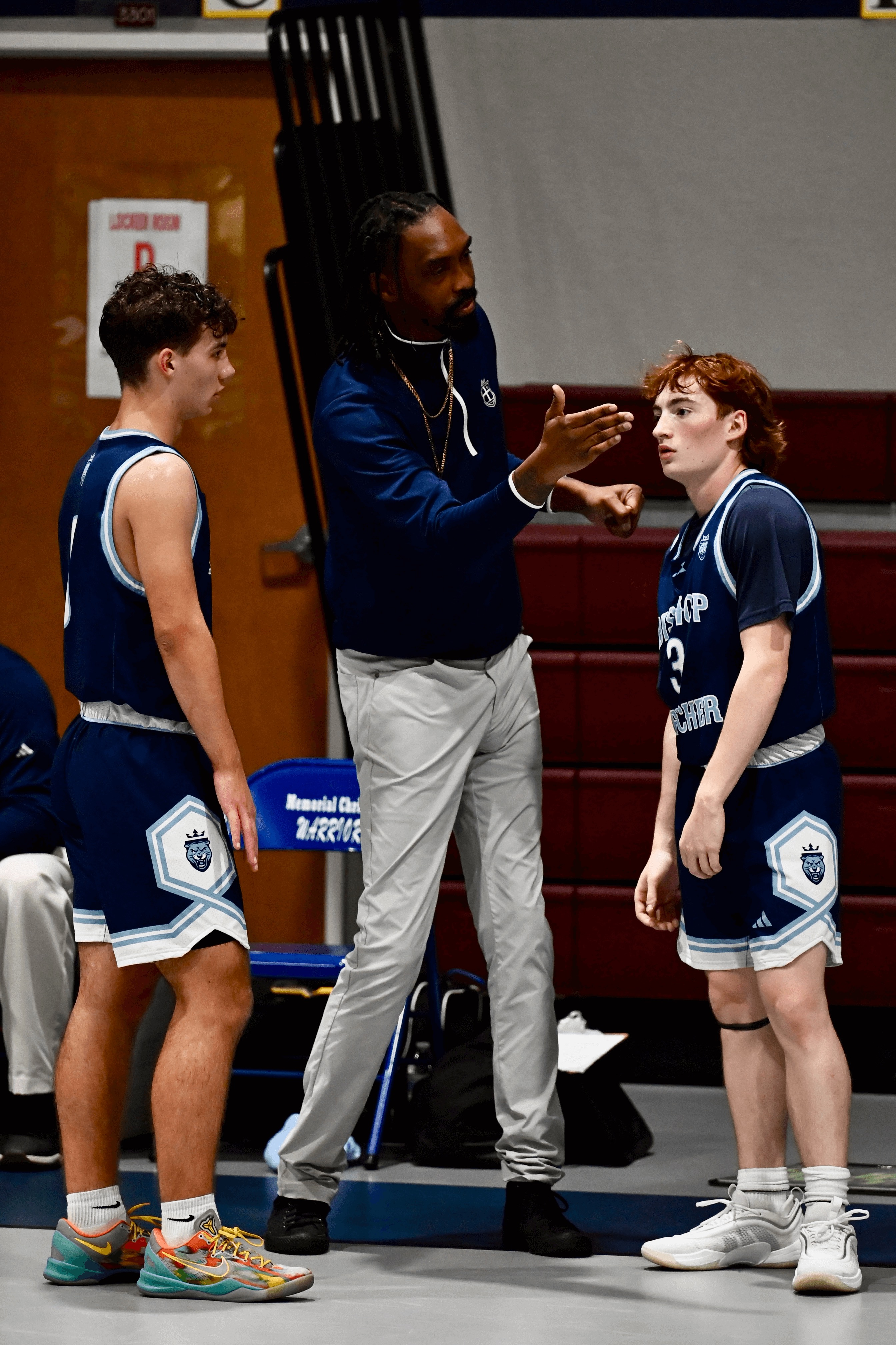 Coach Travis  Basketball coach