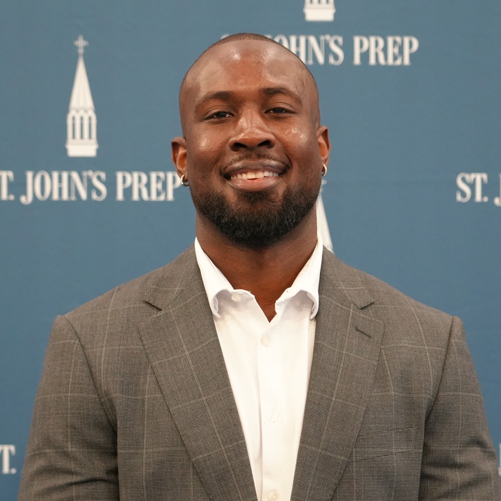 Coach Johnathan - Football coach